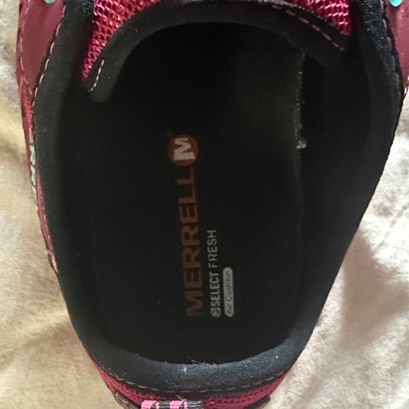 Merrell Women's Bright Red Performance Footwear size 8.5 - Picture 9 of 10